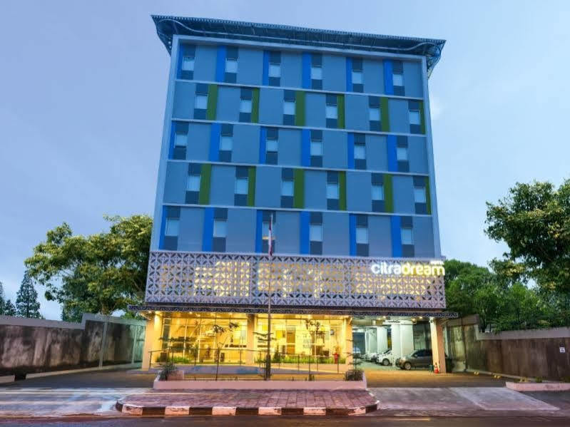 Hotel Citradream Tugu Yogyakarta Exterior foto